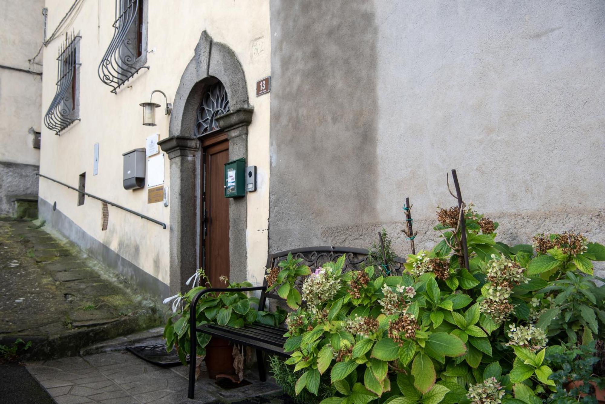 Andrea'S Nido Apartment Castel del Piano  Exterior foto